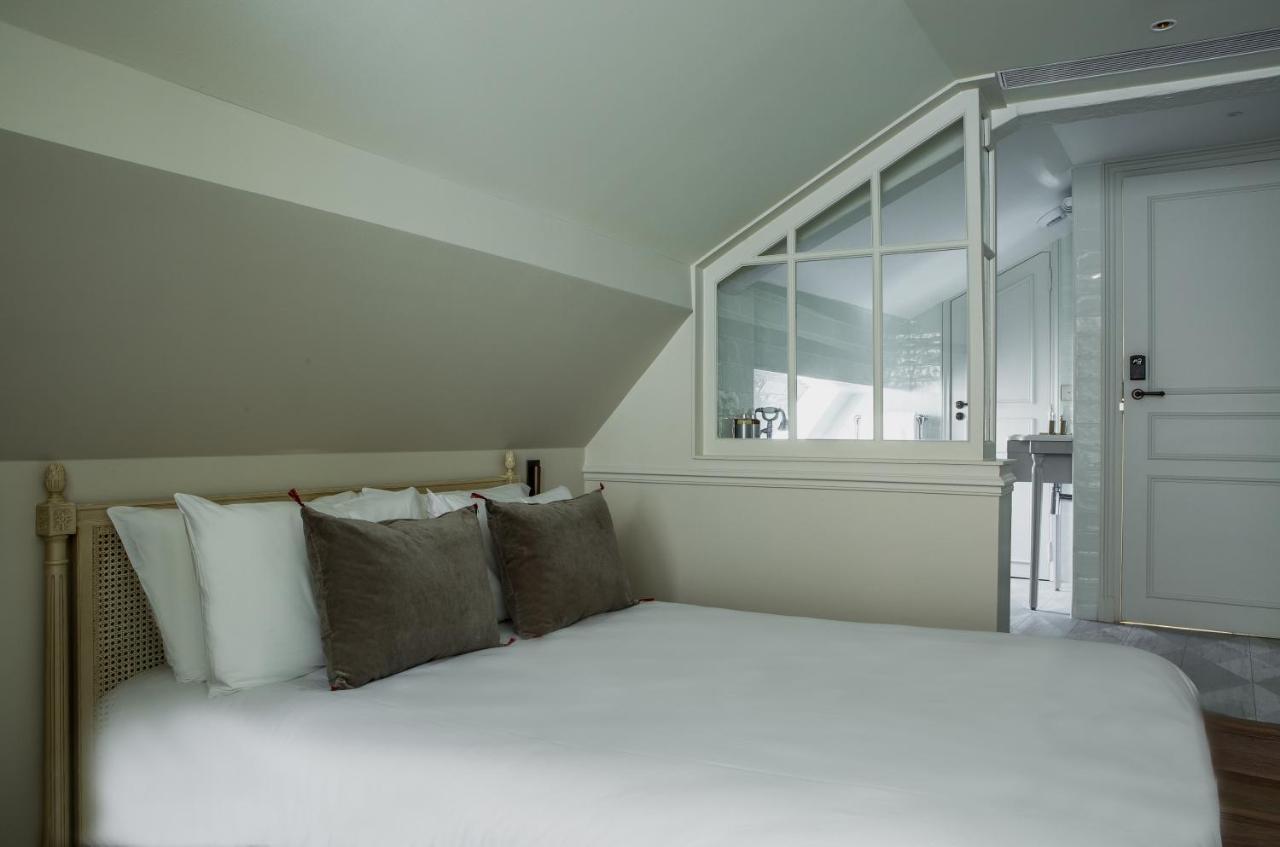 Superior Double Room,695321079:JPEG